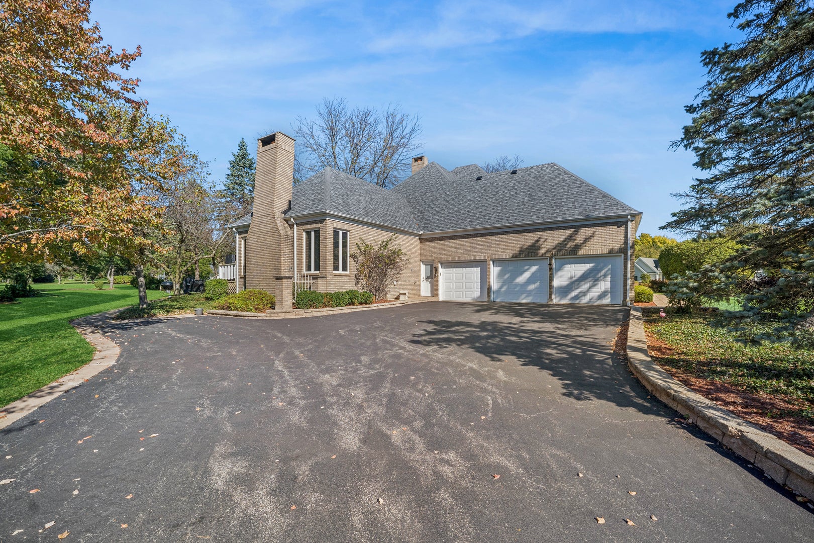 36W650 W Ridgewood Lane