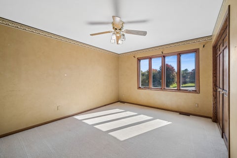 Tiny photo for 36W650 W Ridgewood Lane, St. Charles, IL 60175 (MLS # 12786286)