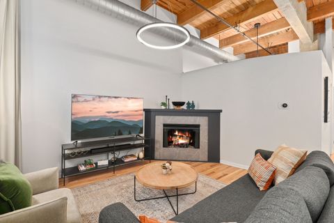 Tiny photo for 215 N Aberdeen Street #202B, Chicago, IL 60607 (MLS # 12516396)