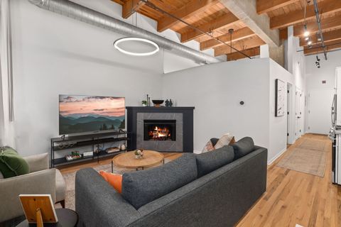 Tiny photo for 215 N Aberdeen Street #202B, Chicago, IL 60607 (MLS # 12516396)