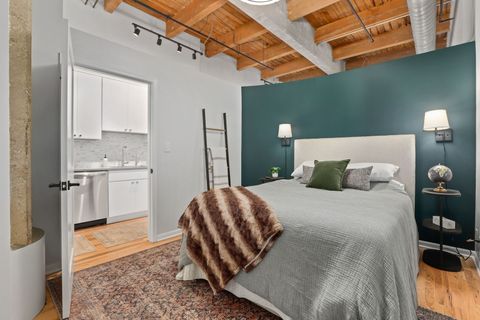 Tiny photo for 215 N Aberdeen Street #202B, Chicago, IL 60607 (MLS # 12516396)