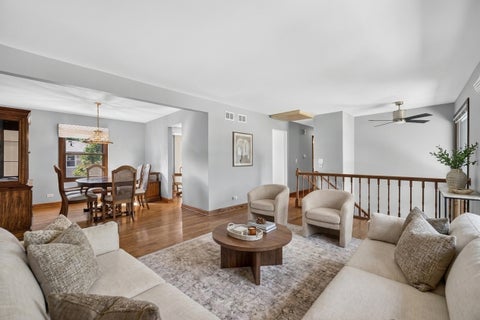 Tiny photo for 713 N Elm Circle, Itasca, IL 60143 (MLS # 12753324)