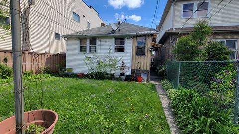 Tiny photo for 4212 N Mozart Street, Chicago, IL 60618 (MLS # 12631125)