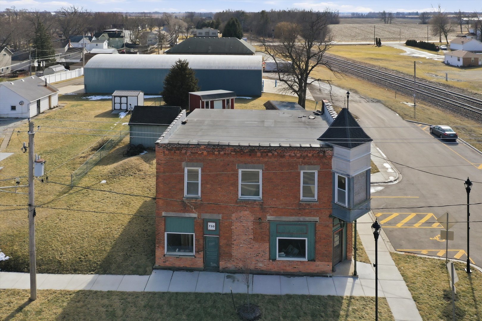 752 Penfield Street
