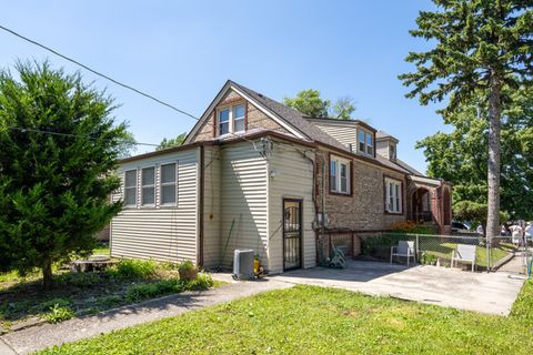 Tiny photo for 1235 W 96th Street, Chicago, IL 60643 (MLS # 12490590)
