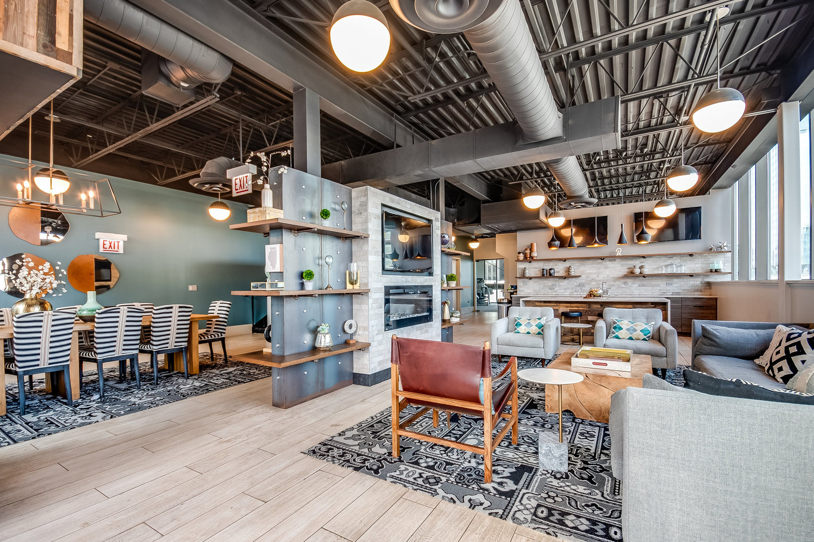 660 W Wayman Street 707