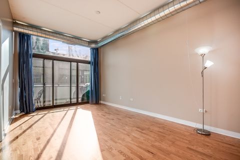 Tiny photo for 660 W Wayman Street #707, Chicago, IL 60661 (MLS # 12607371)