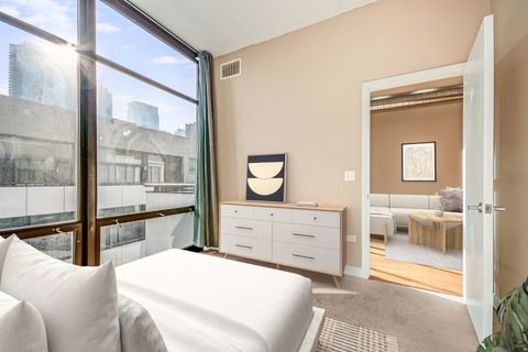 Tiny photo for 660 W Wayman Street #707, Chicago, IL 60661 (MLS # 12607371)