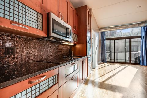 Tiny photo for 660 W Wayman Street #707, Chicago, IL 60661 (MLS # 12607371)