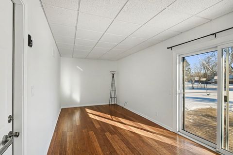 Tiny photo for 507 Northgate Road, Lindenhurst, IL 60046 (MLS # 12553341)