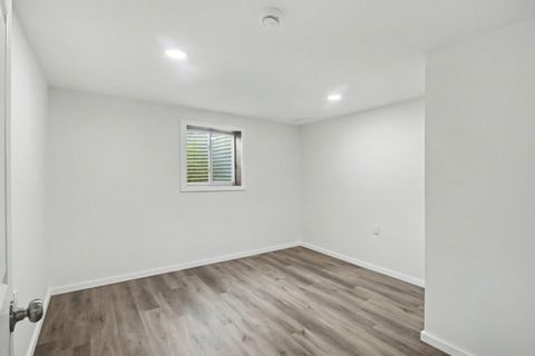 Tiny photo for 507 Northgate Road, Lindenhurst, IL 60046 (MLS # 12553341)