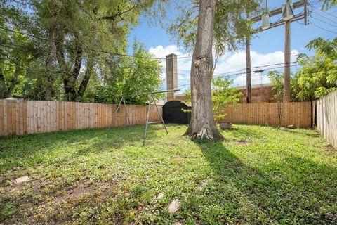Tiny photo for 123 E Pineview Drive, Round Lake Park, IL 60073 (MLS # 12489778)