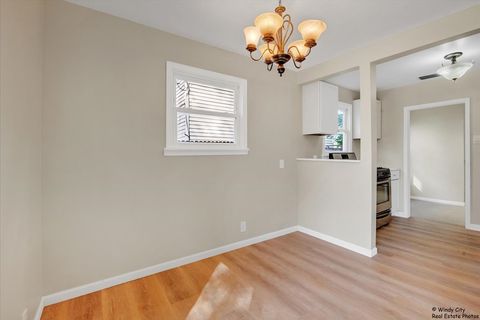 Tiny photo for 123 E Pineview Drive, Round Lake Park, IL 60073 (MLS # 12489778)