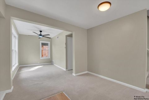 Tiny photo for 123 E Pineview Drive, Round Lake Park, IL 60073 (MLS # 12489778)