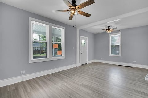 Tiny photo for 311 N Kinzie Street, Thornton, IL 60476 (MLS # 12491809)