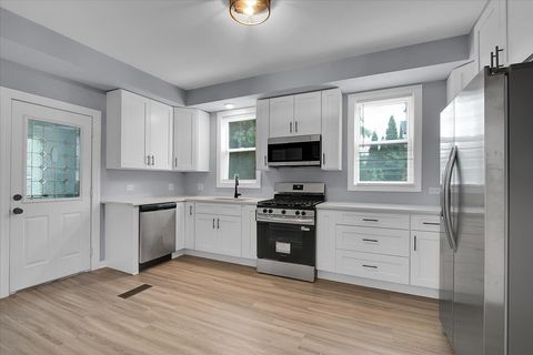 Tiny photo for 311 N Kinzie Street, Thornton, IL 60476 (MLS # 12491809)