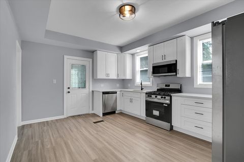 Tiny photo for 311 N Kinzie Street, Thornton, IL 60476 (MLS # 12491809)