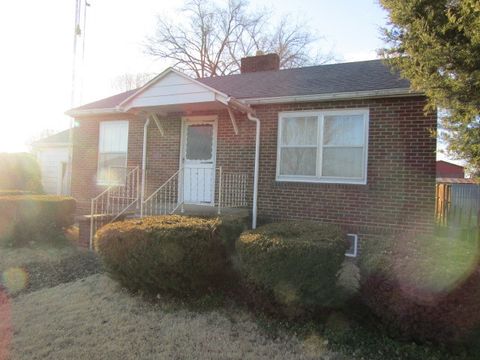 Tiny photo for 423 3rd Street, Rosiclare, IL 62982 (MLS # 12589009)