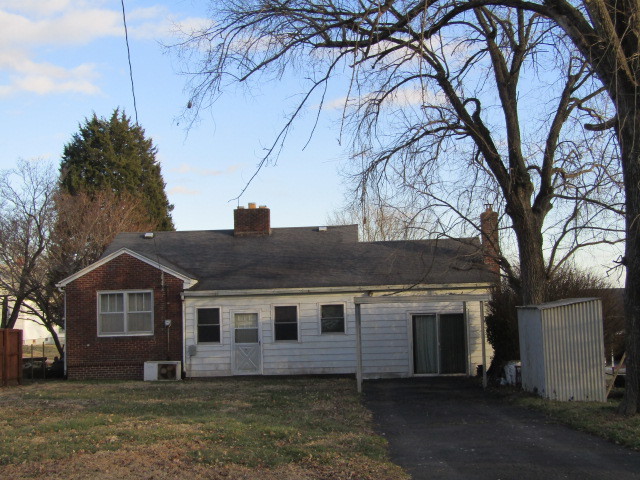 423 3rd Street