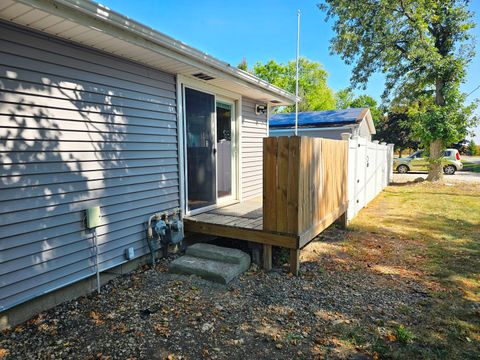 Tiny photo for 602 N 4th Avenue, Chenoa, IL 61726 (MLS # 12484206)