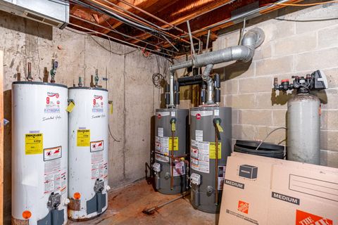 Tiny photo for 38W725 Cloverfield Drive, St. Charles, IL 60175 (MLS # 12531135)