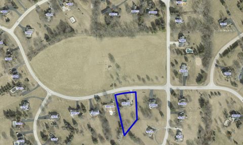 Tiny photo for 38W725 Cloverfield Drive, St. Charles, IL 60175 (MLS # 12531135)