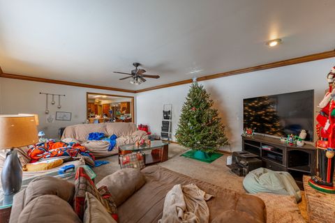 Tiny photo for 38W725 Cloverfield Drive, St. Charles, IL 60175 (MLS # 12531135)