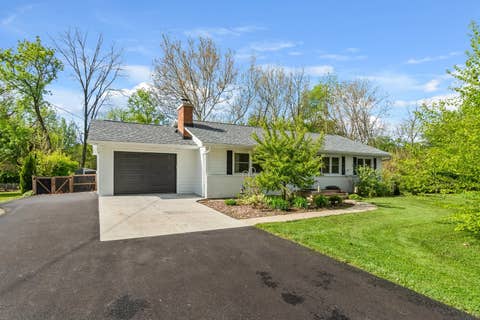 Tiny photo for 639 Meyer Court, Aurora, IL 60506 (MLS # 12715565)