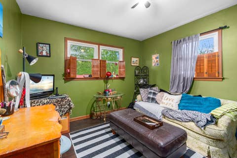 Tiny photo for 639 Meyer Court, Aurora, IL 60506 (MLS # 12715565)