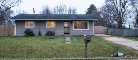 Photo of 412 Hillcrest Avenue, Rochelle, IL 61068 (MLS # 12524530)