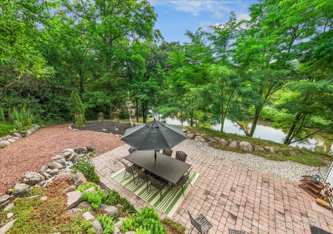 Tiny photo for 915 Nippersink Road, Spring Grove, IL 60081 (MLS # 12715253)