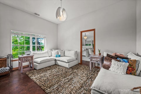 Tiny photo for 915 Nippersink Road, Spring Grove, IL 60081 (MLS # 12715253)