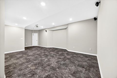 Tiny photo for 1307 Longford Lane, Bloomington, IL 61704 (MLS # 12584253)