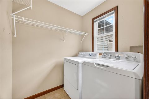 Tiny photo for 1307 Longford Lane, Bloomington, IL 61704 (MLS # 12584253)