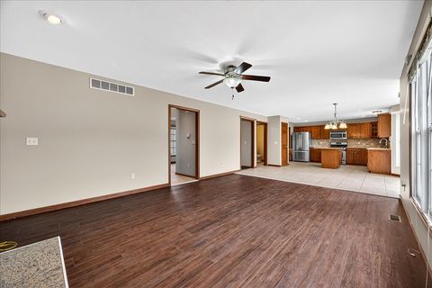 Tiny photo for 1307 Longford Lane, Bloomington, IL 61704 (MLS # 12584253)