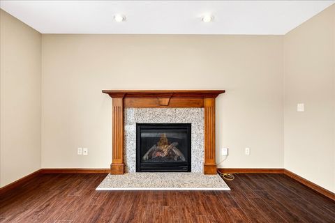 Tiny photo for 1307 Longford Lane, Bloomington, IL 61704 (MLS # 12584253)