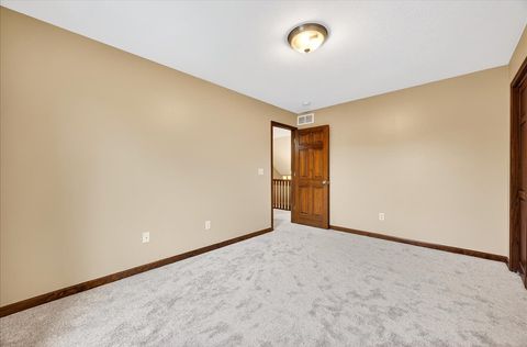 Tiny photo for 1307 Longford Lane, Bloomington, IL 61704 (MLS # 12584253)