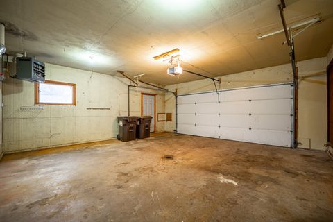 Tiny photo for 1407 Bolkinwood Drive, Freeport, IL 61032 (MLS # 12625714)