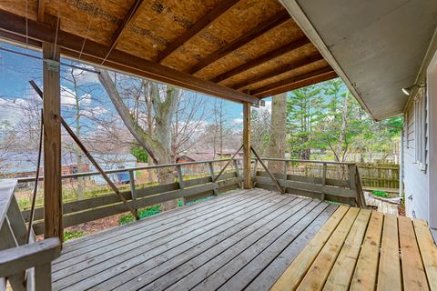 Tiny photo for 1407 Bolkinwood Drive, Freeport, IL 61032 (MLS # 12625714)