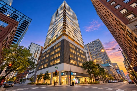 Photo of 550 N Saint Clair Street #1902, Chicago, IL 60611 (MLS # 12795116)