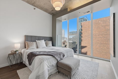 Tiny photo for 550 N Saint Clair Street #1902, Chicago, IL 60611 (MLS # 12795116)