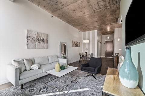 Tiny photo for 550 N Saint Clair Street #1902, Chicago, IL 60611 (MLS # 12795116)