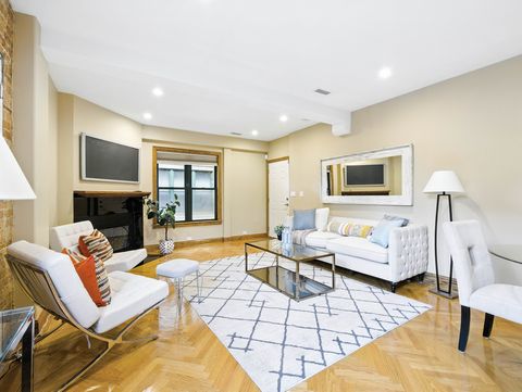 Tiny photo for 1013 W WEBSTER Avenue #5, Chicago, IL 60614 (MLS # 12433410)