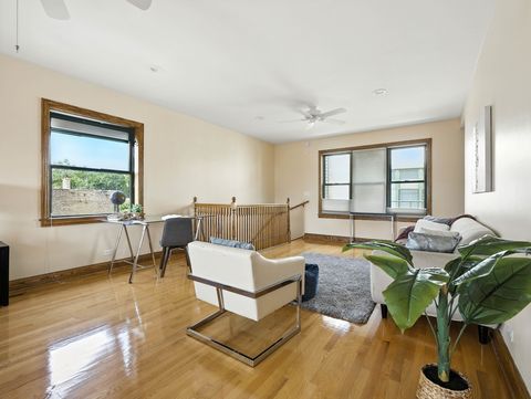 Tiny photo for 1013 W WEBSTER Avenue #5, Chicago, IL 60614 (MLS # 12433410)