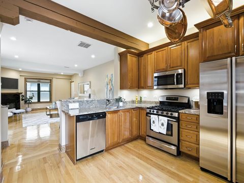 Tiny photo for 1013 W WEBSTER Avenue #5, Chicago, IL 60614 (MLS # 12433410)