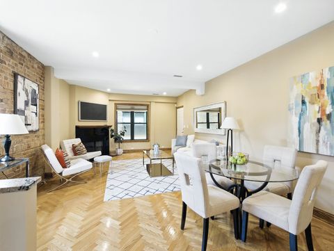 Tiny photo for 1013 W WEBSTER Avenue #5, Chicago, IL 60614 (MLS # 12433410)