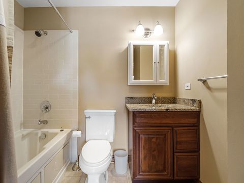 Tiny photo for 1013 W WEBSTER Avenue #5, Chicago, IL 60614 (MLS # 12433410)