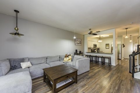 Tiny photo for 17820 W Braewick Road, Gurnee, IL 60031 (MLS # 12482265)