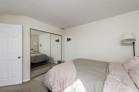 Tiny photo for 17820 W Braewick Road, Gurnee, IL 60031 (MLS # 12482265)