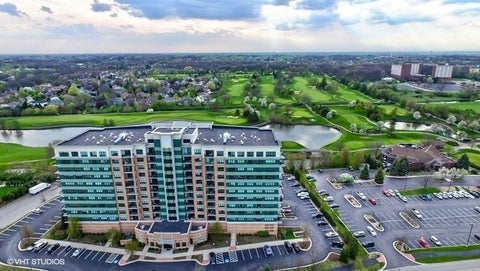 Tiny photo for 6420 Double Eagle Drive #306, Woodridge, IL 60517 (MLS # 12651742)
